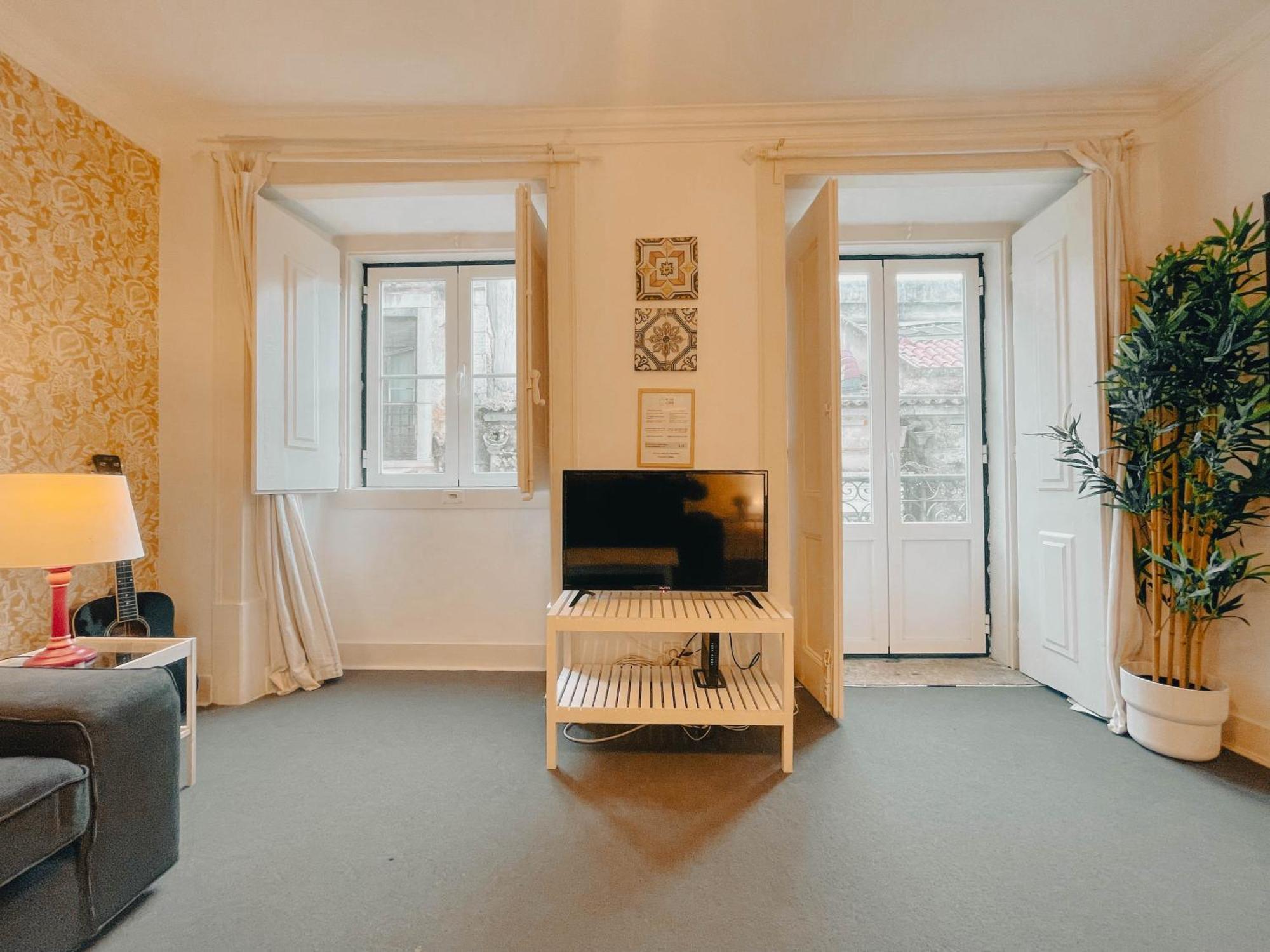 My Fair Lisbon - Trendy Bairro Alto Apartment Exteriör bild